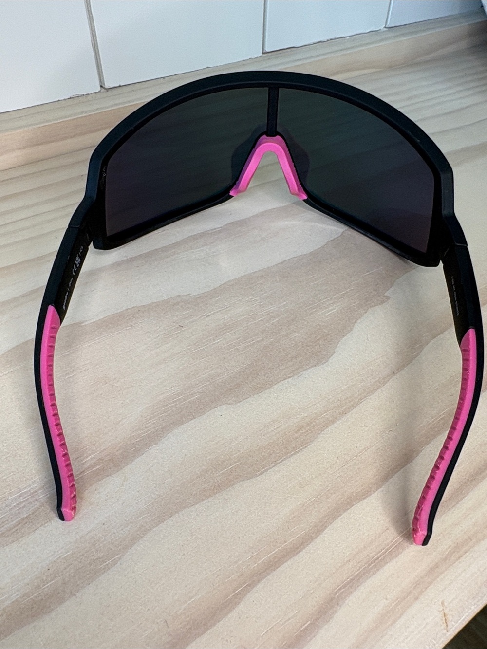 Goodr Sport Shield Sunglasses with Rainbow Mirror Lens- Unisex Sunglasses - Picture 3 of 7